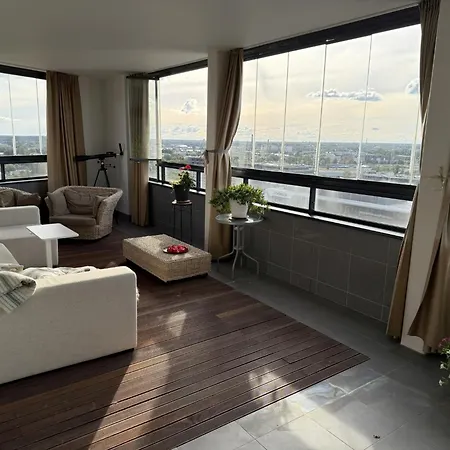 Arena Penthouse In The Clouds Apartment